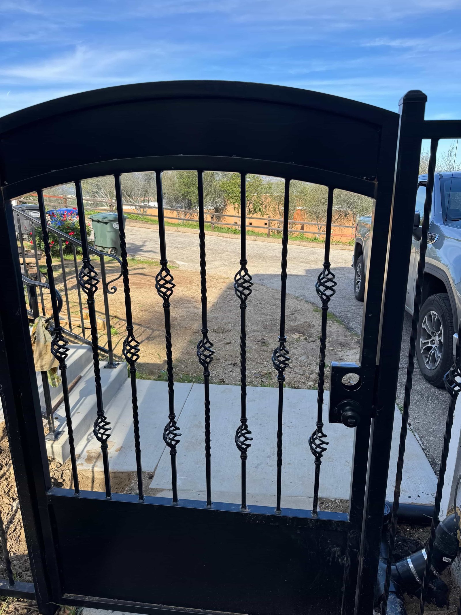 Our past project of: Gate Repair